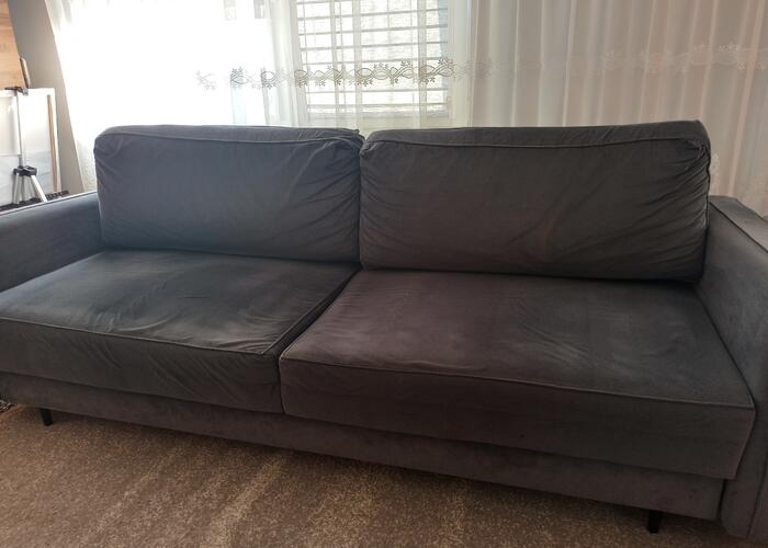 Grajewo ogłoszenia: Oddam za darmo kanapę widoczną na zdjęciu. Szerokość 235 cm....